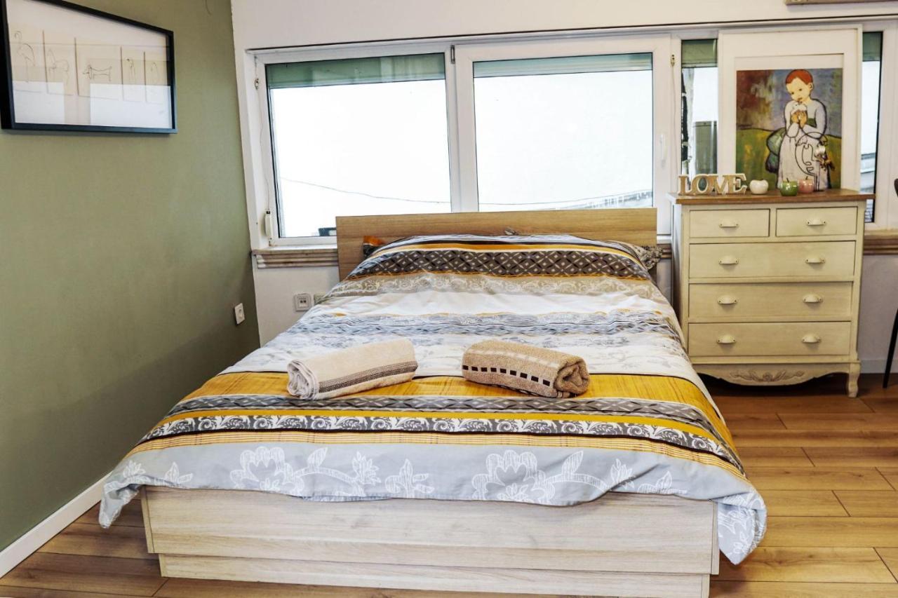 Stylish Apartment, Very Good Located! Sofia Exterior foto